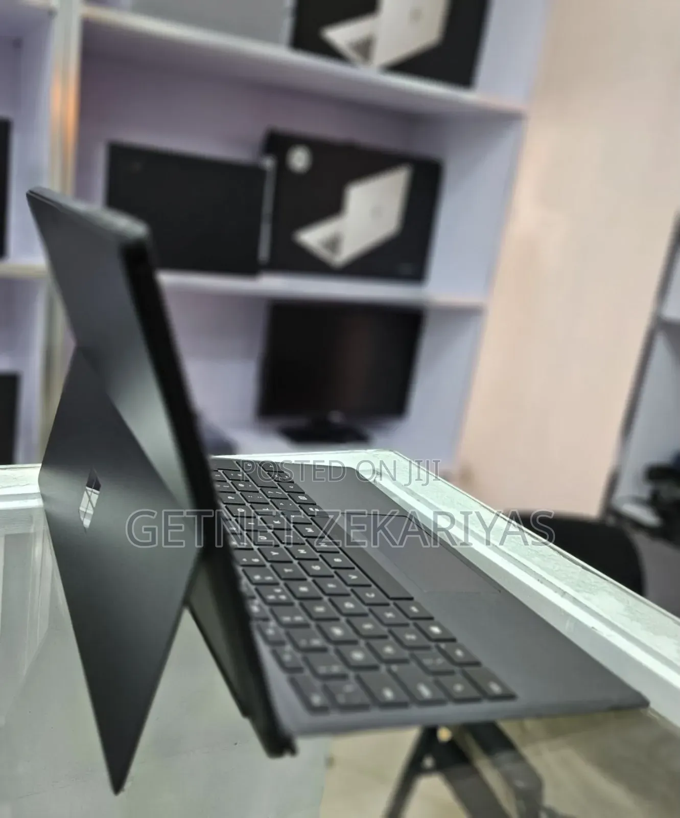 New Laptop Microsoft Surface Pro 6 8GB Intel Core I7 SSD 256GB