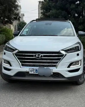 Photo - Hyundai Tucson 2020 Ivory