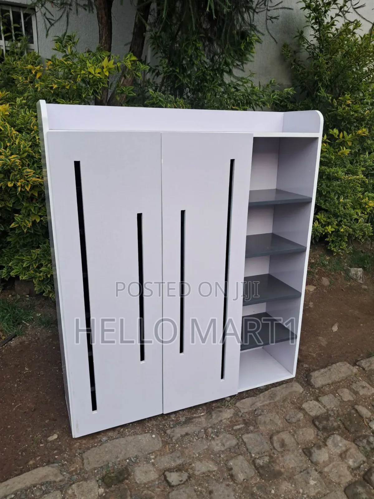 Shoe Rack / Shoe Shelf