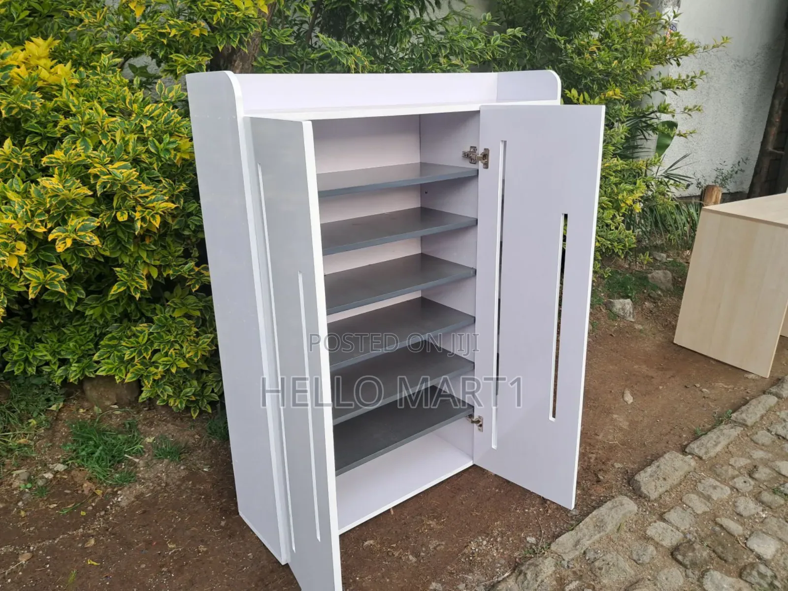 Shoe Rack / Shoe Shelf