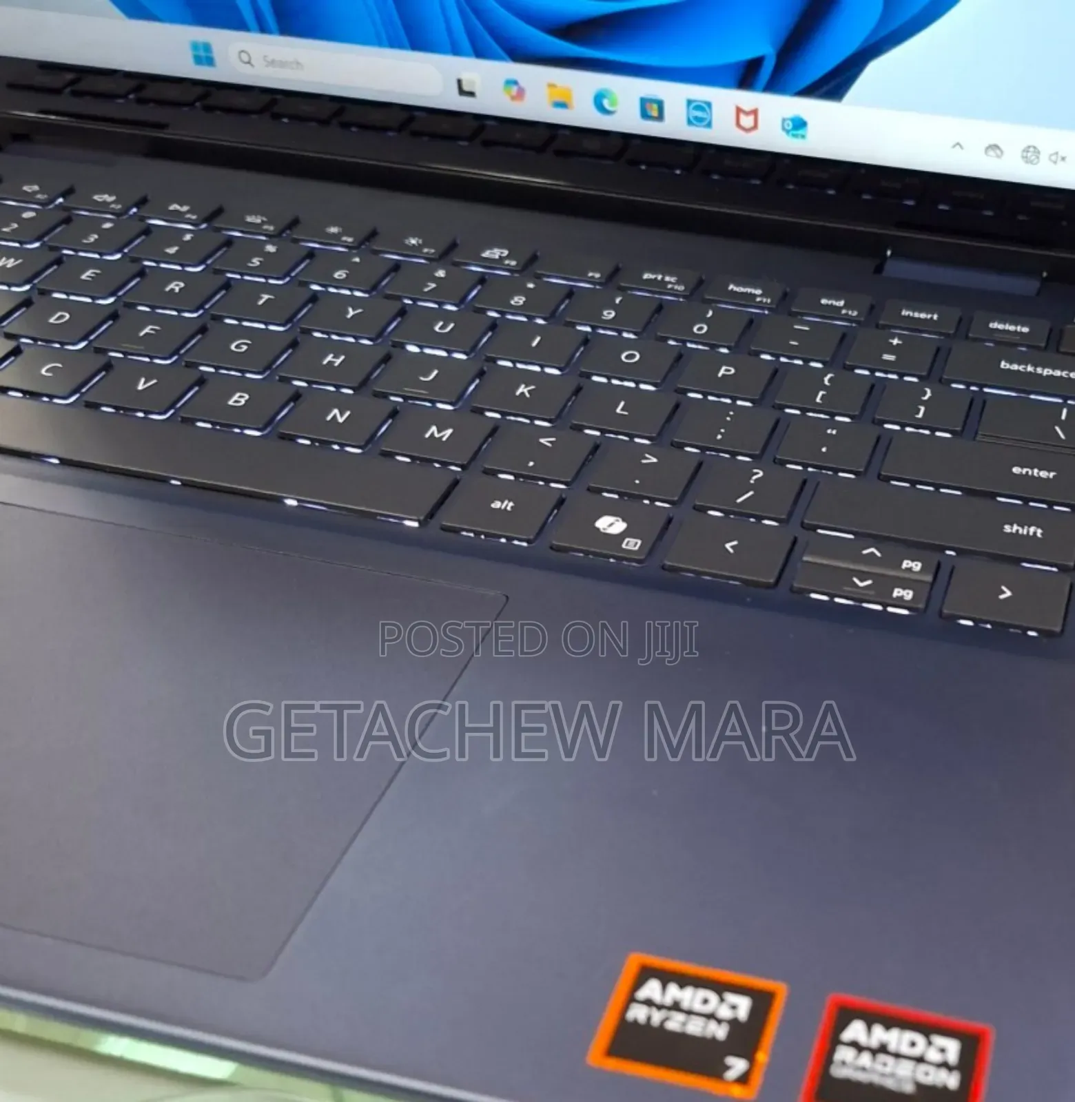 New Laptop Dell Inspiron 15 16GB AMD Ryzen 7 SSD 1T