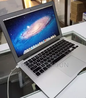 Photo - New Laptop Apple MacBook 2011 4GB Intel Core I5 SSD 128GB