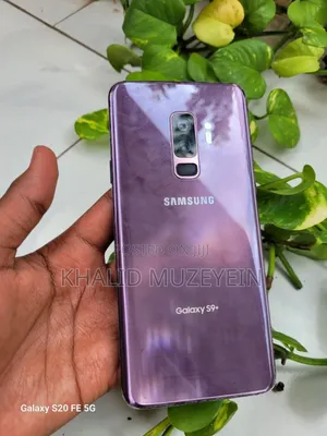 Photo - Samsung Galaxy S9 Plus 256 GB Purple