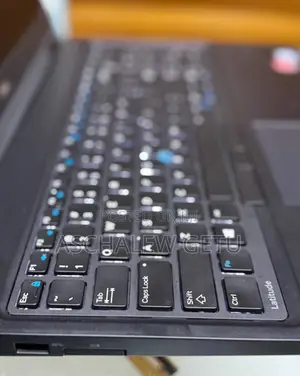 Photo - New Laptop Dell Latitude 5310 32GB Intel Core I7 SSD 1T