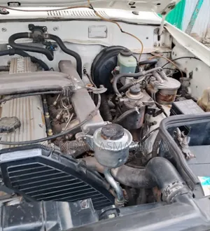 Toyota Land Cruiser 90 1997 White