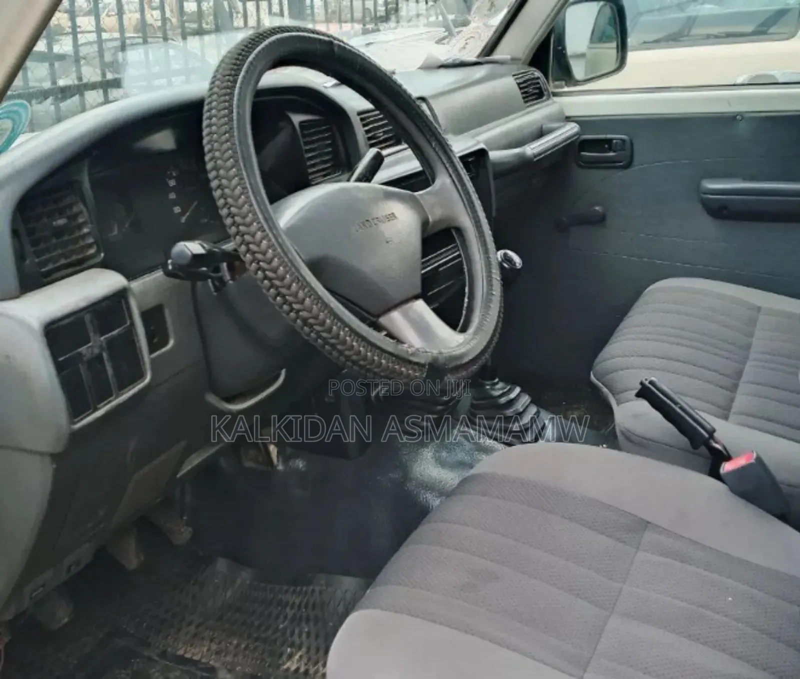 Toyota Land Cruiser 90 1997 White