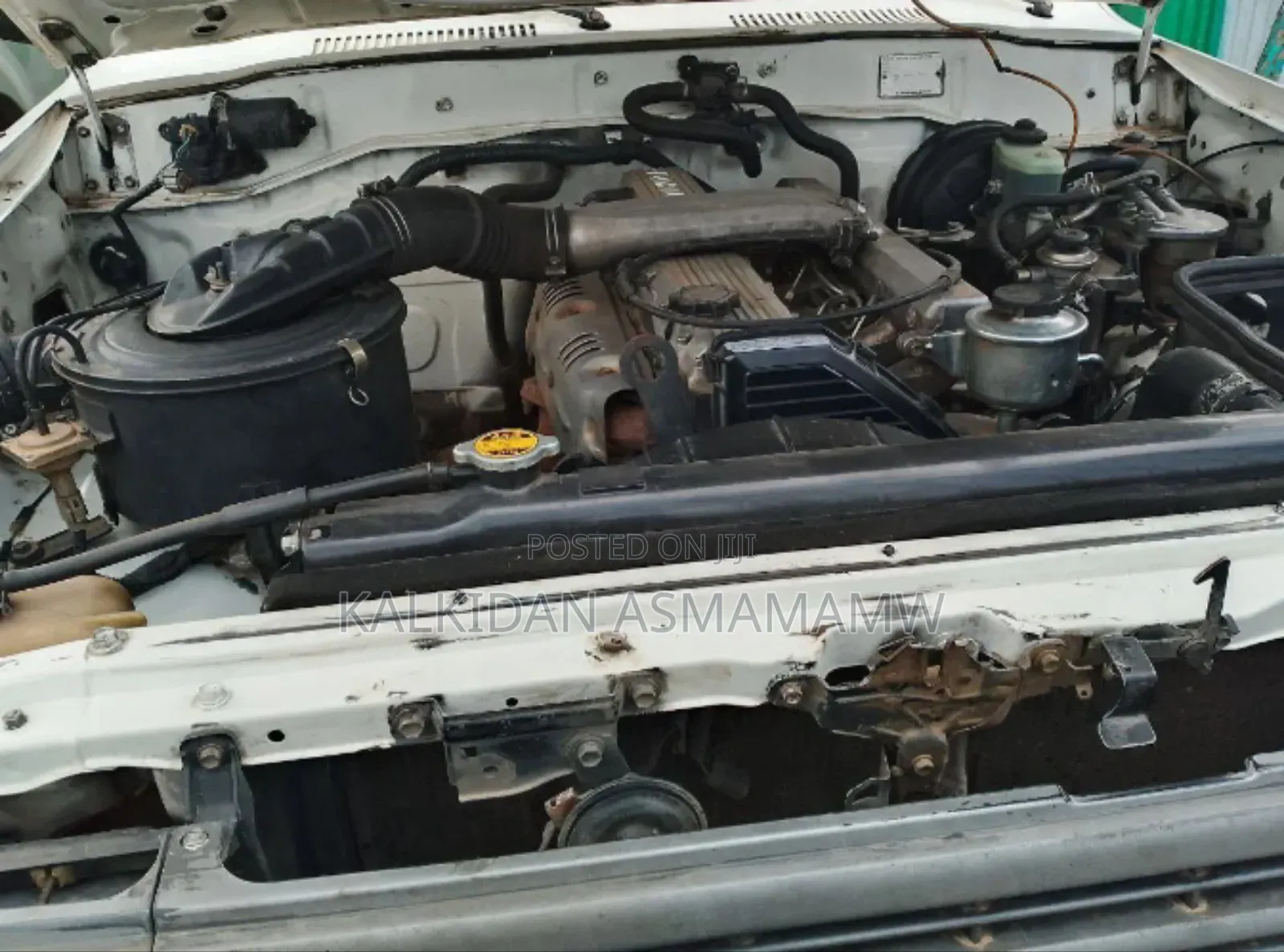 Toyota Land Cruiser 90 1997 White