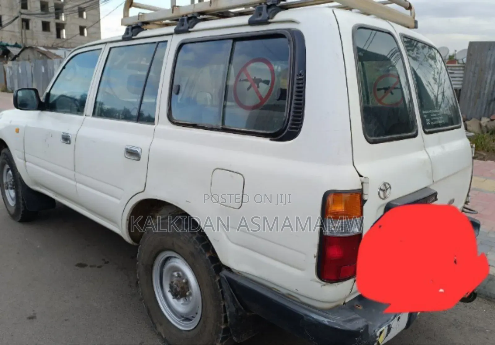 Toyota Land Cruiser 90 1997 White