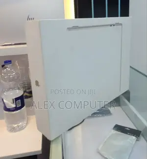 New Laptop Apple MacBook Air 16GB Apple M1 SSD 256GB