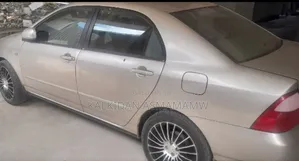 Photo - Toyota Corolla 2005 Silver