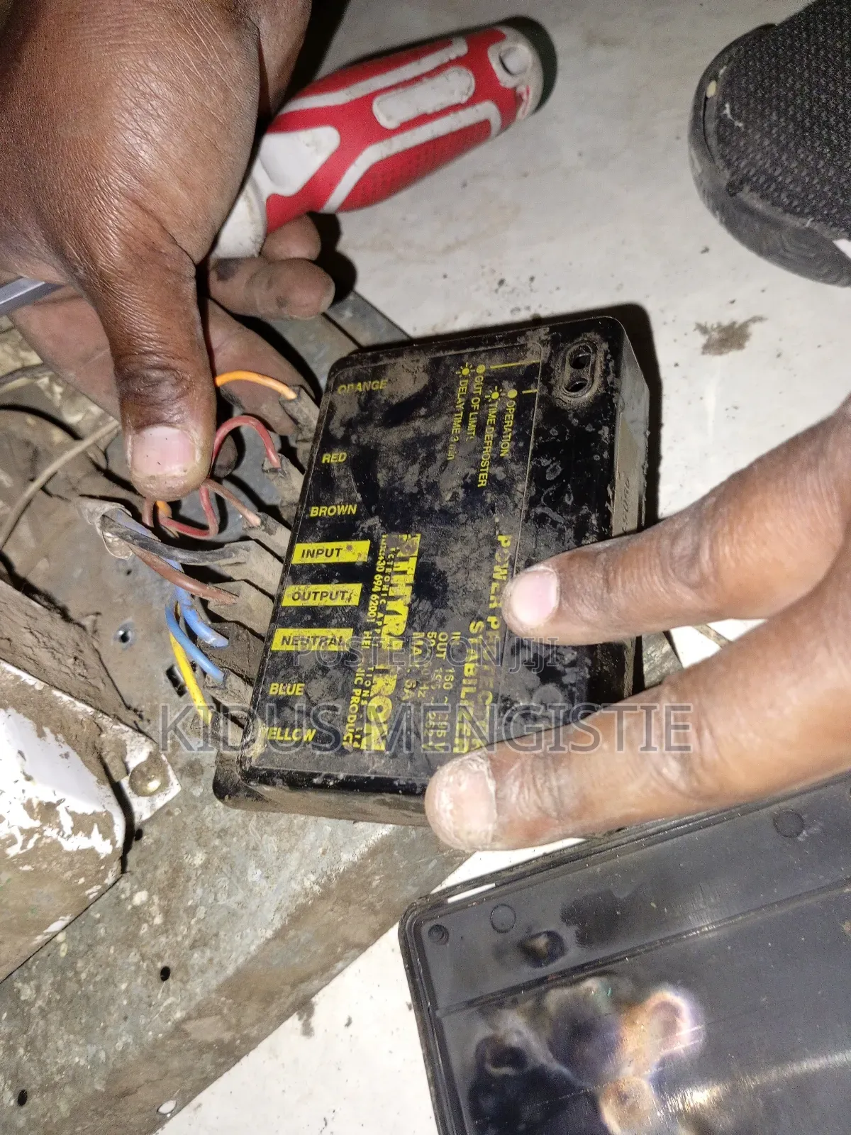 Electrician +Technician