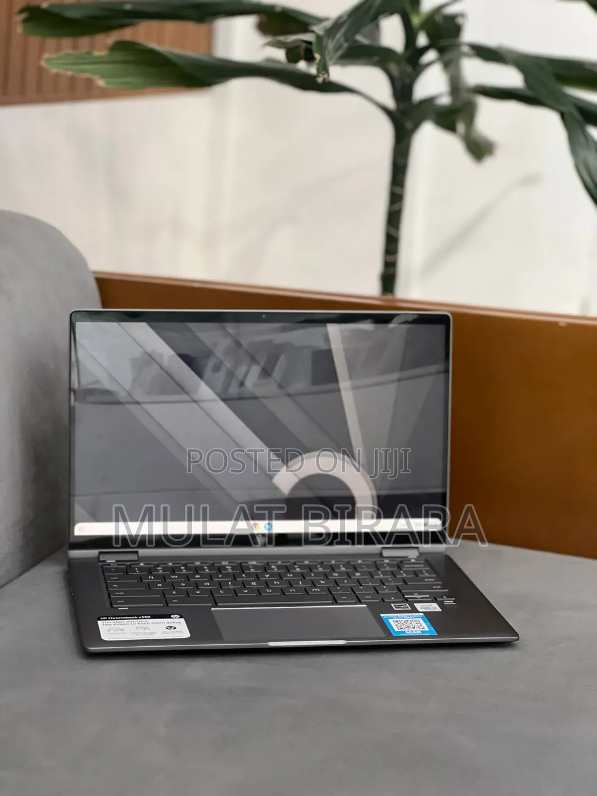 New Laptop HP Chromebook X360 4GB Intel Core I3 SSD 32GB