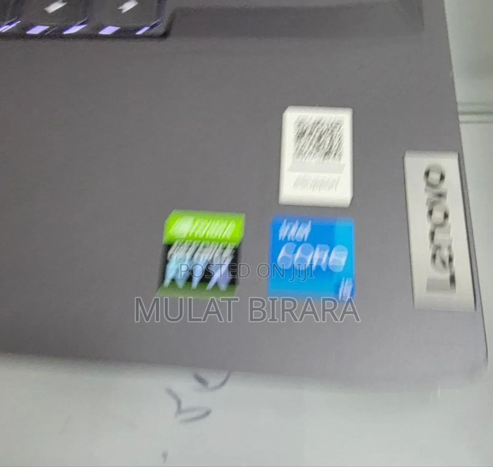 New Laptop Lenovo LOQ 15IRH8 16GB Intel Core I5 SSD 1T