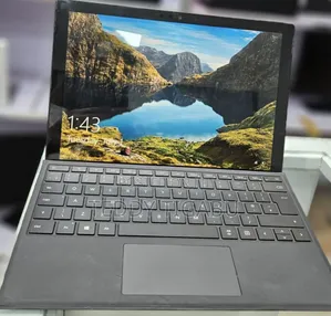 Photo - New Laptop Microsoft Surface 8GB Intel Core I7 SSD 256GB