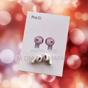 Photo - Pro 5s With Short Edge: Designed for True Audio Immersion