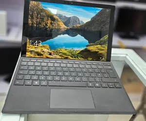 New Laptop Microsoft Surface Pro 6 8GB Intel Core i7 SSD 256GB