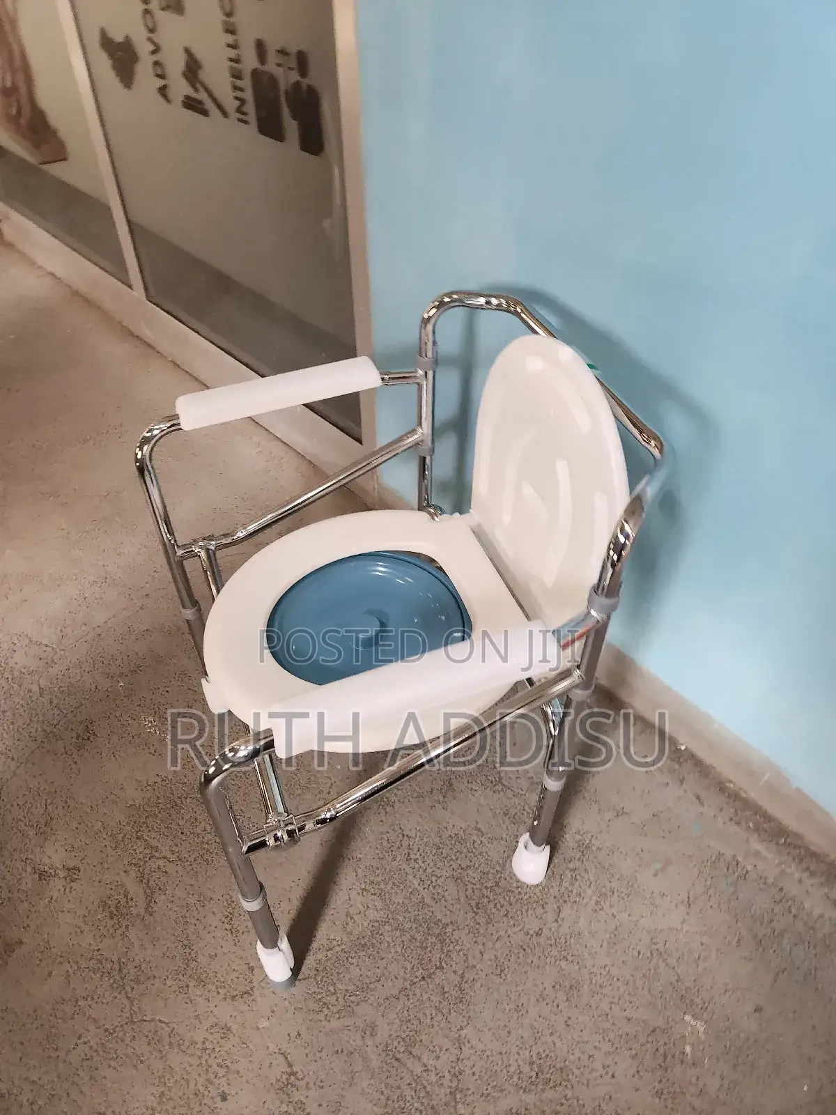 Commode Chair想起toilet Chair波斯commode Chair災難toilet Chair New
