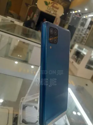 Samsung Galaxy A12 128 GB Blue