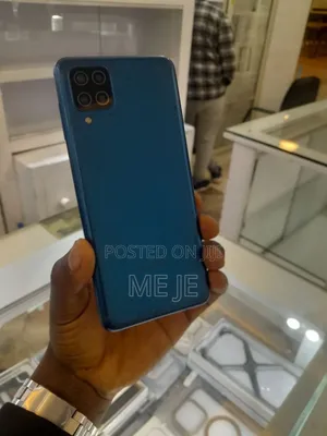 Samsung Galaxy A12 128 GB Blue