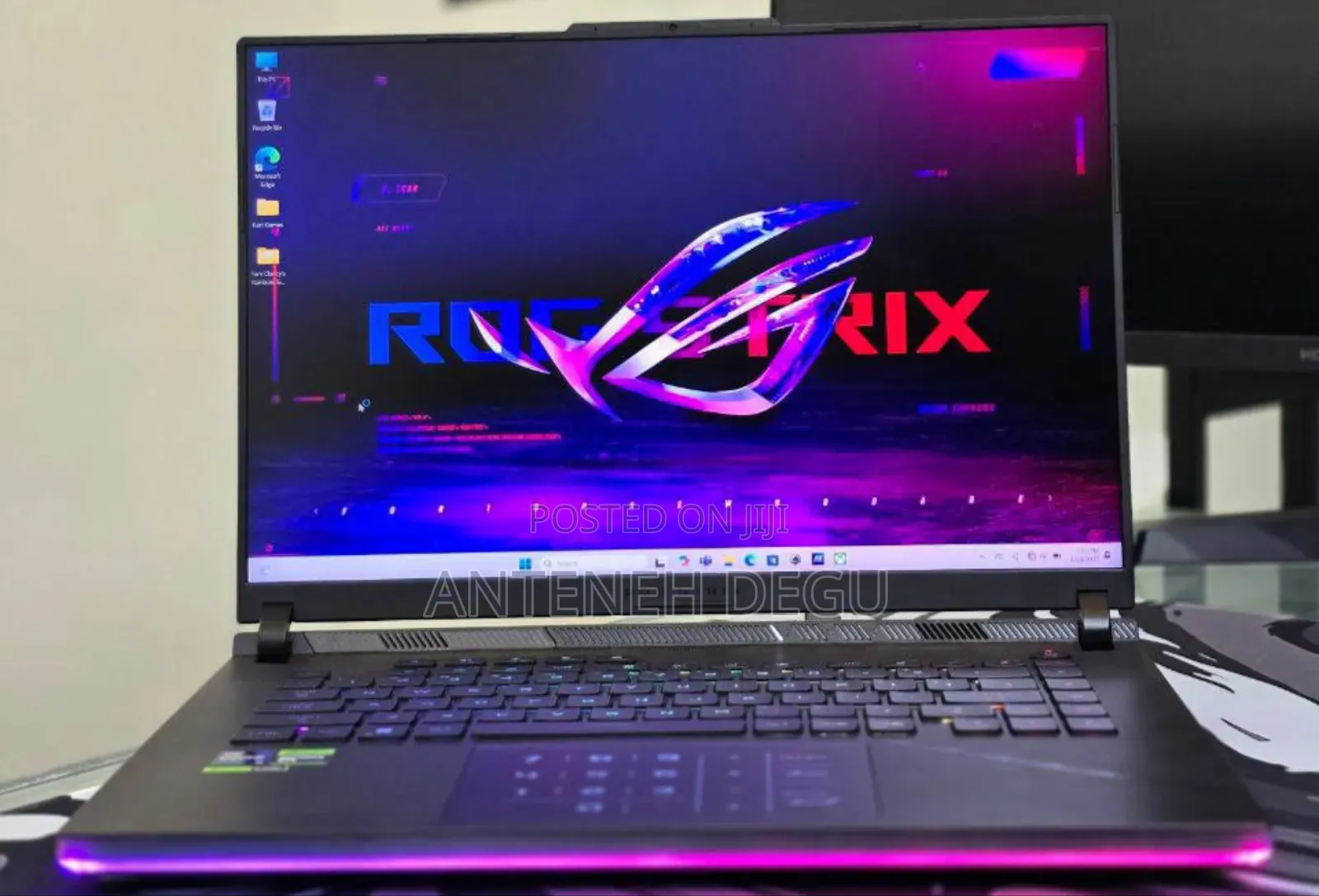 New Laptop Asus ROG Strix SCAR 15 32GB Intel Core I9 SSD 1T