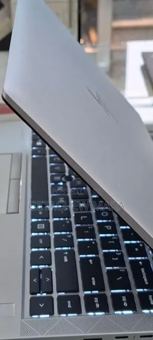 Photo - New Laptop HP EliteBook 840 16GB AMD Ryzen 7 SSD 512GB