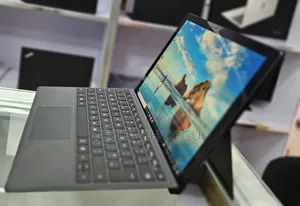 Photo - New Laptop Microsoft Surface Pro 6 8GB Intel Core I7 SSD 256GB