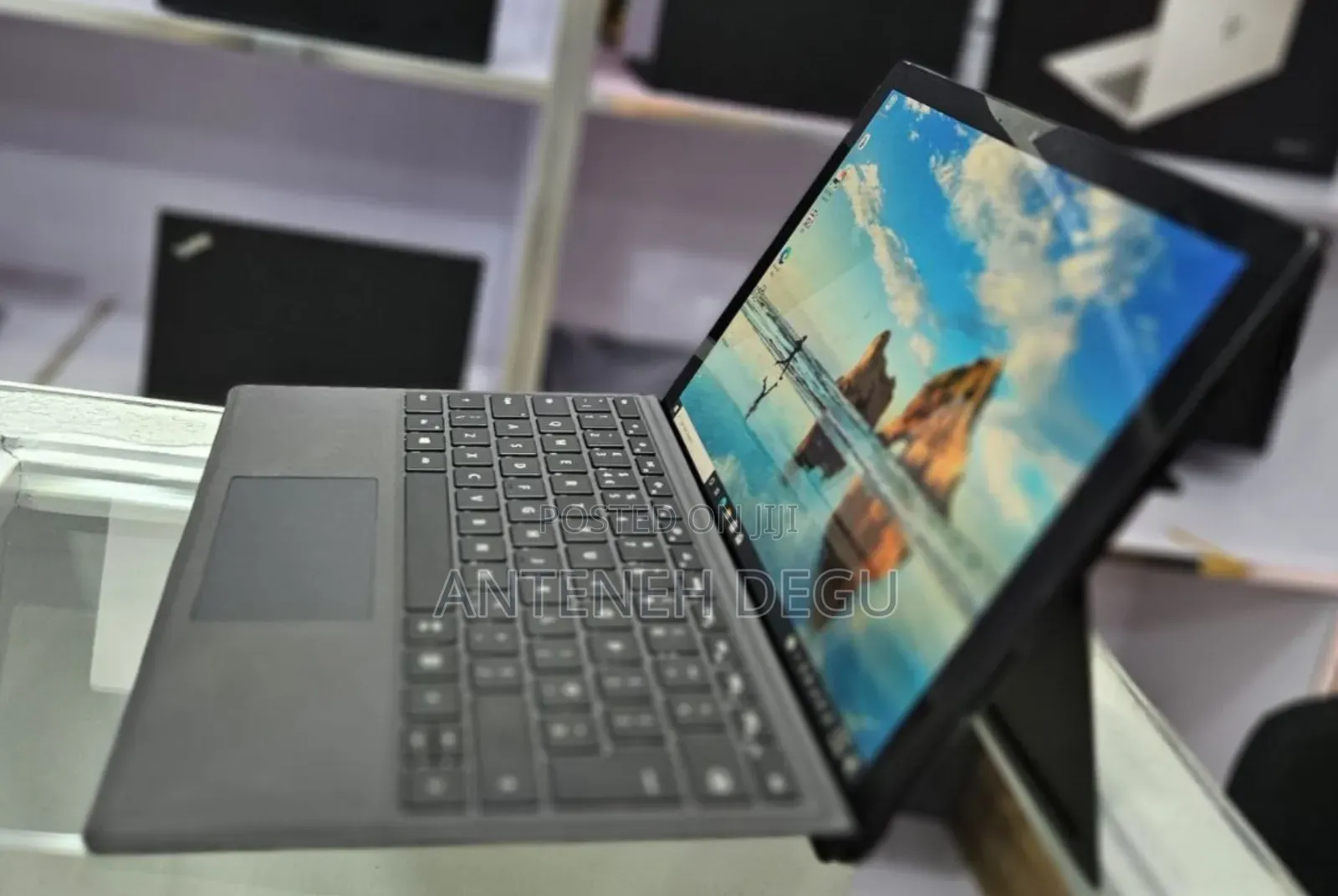 New Laptop Microsoft Surface Pro 6 8GB Intel Core I7 SSD 256GB