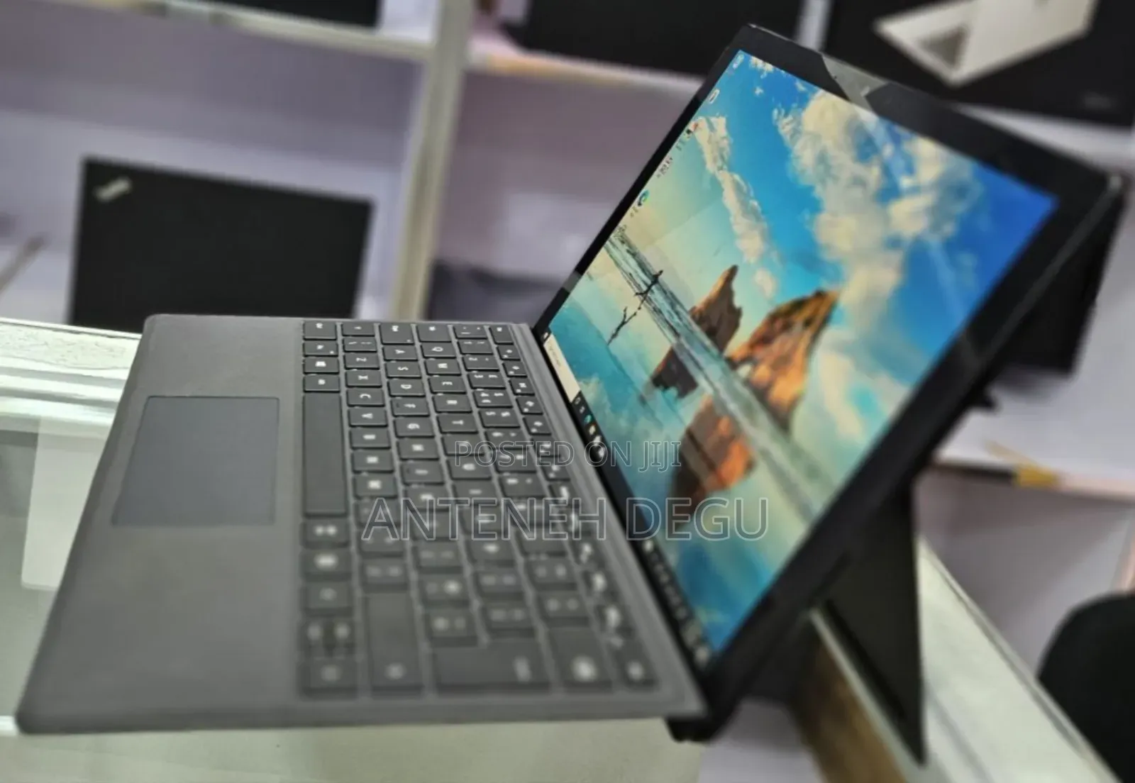 New Laptop Microsoft Surface Pro 7 16GB Intel Core I7 SSD 512GB