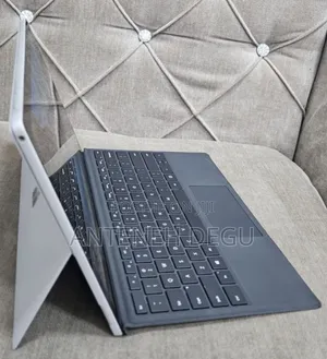 Photo - New Laptop Microsoft Surface Pro 7 16GB Intel Core I7 SSD 256GB