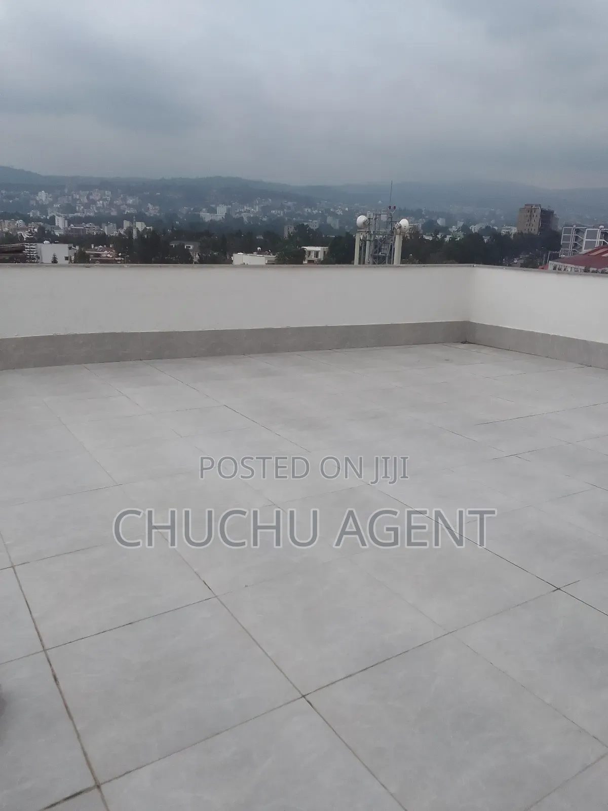 20bdrm Apartment in Bole for rent