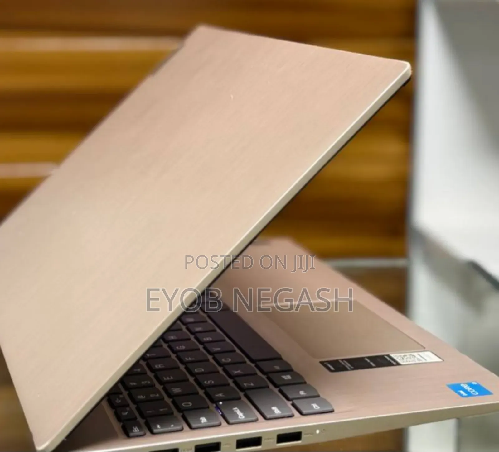 New Laptop Lenovo Ideapad 3 8GB Intel Core I3 SSD 256GB