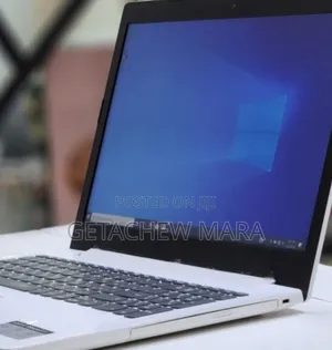 Photo - New Laptop Lenovo Ideapad 3 8GB Intel Core I5 SSD 1T