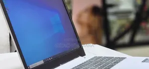 New Laptop Lenovo Ideapad 3 8GB Intel Core I5 SSD 1T