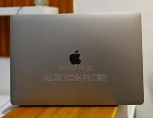 New Laptop Apple MacBook Pro 2019 64GB Intel Core I9 SSD 512GB