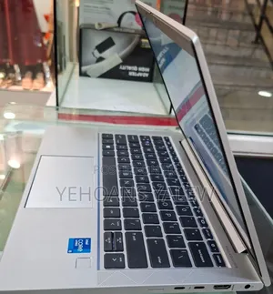 New Laptop HP EliteBook 830 8GB Intel Core I5 SSD 512GB
