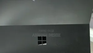 New Laptop Microsoft Surface Pro 7 8GB Intel Core I7 SSD 256GB