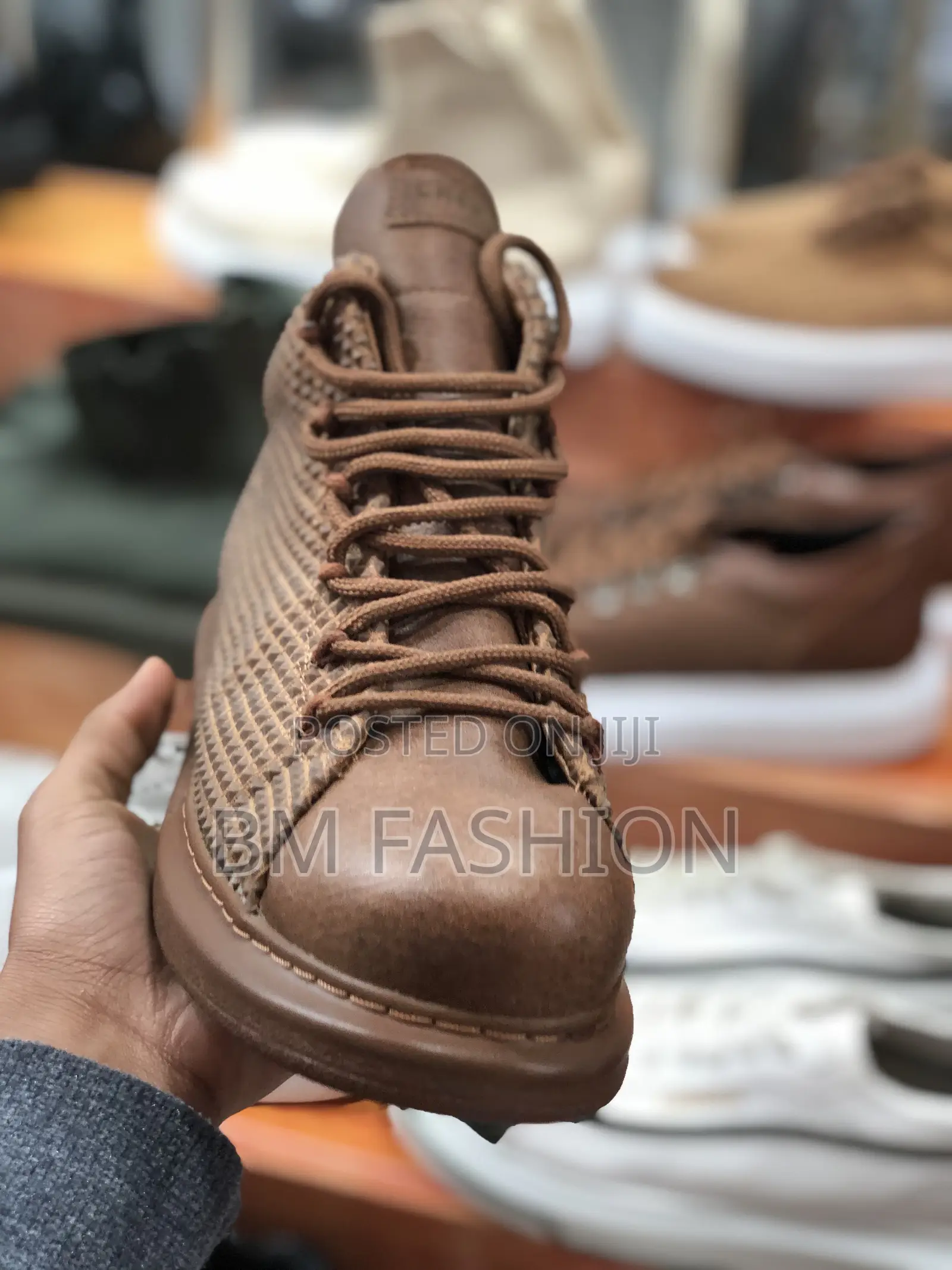 Chekich Brown Scales