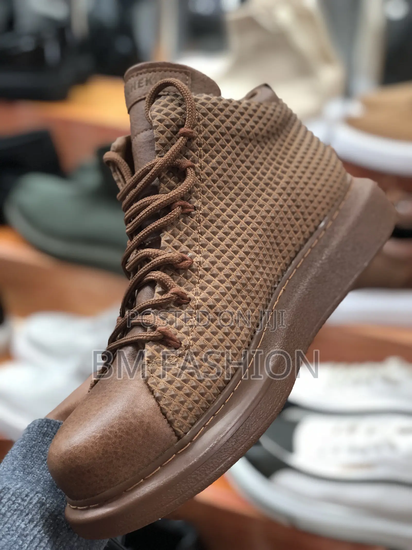 Chekich Brown Scales