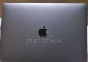 New Laptop Apple MacBook Pro 2020 16GB Intel Core I5 SSD 512GB