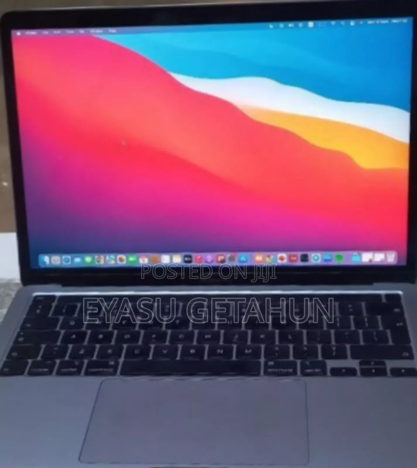 New Laptop Apple MacBook Pro 2020 16GB Intel Core I5 SSD 512GB