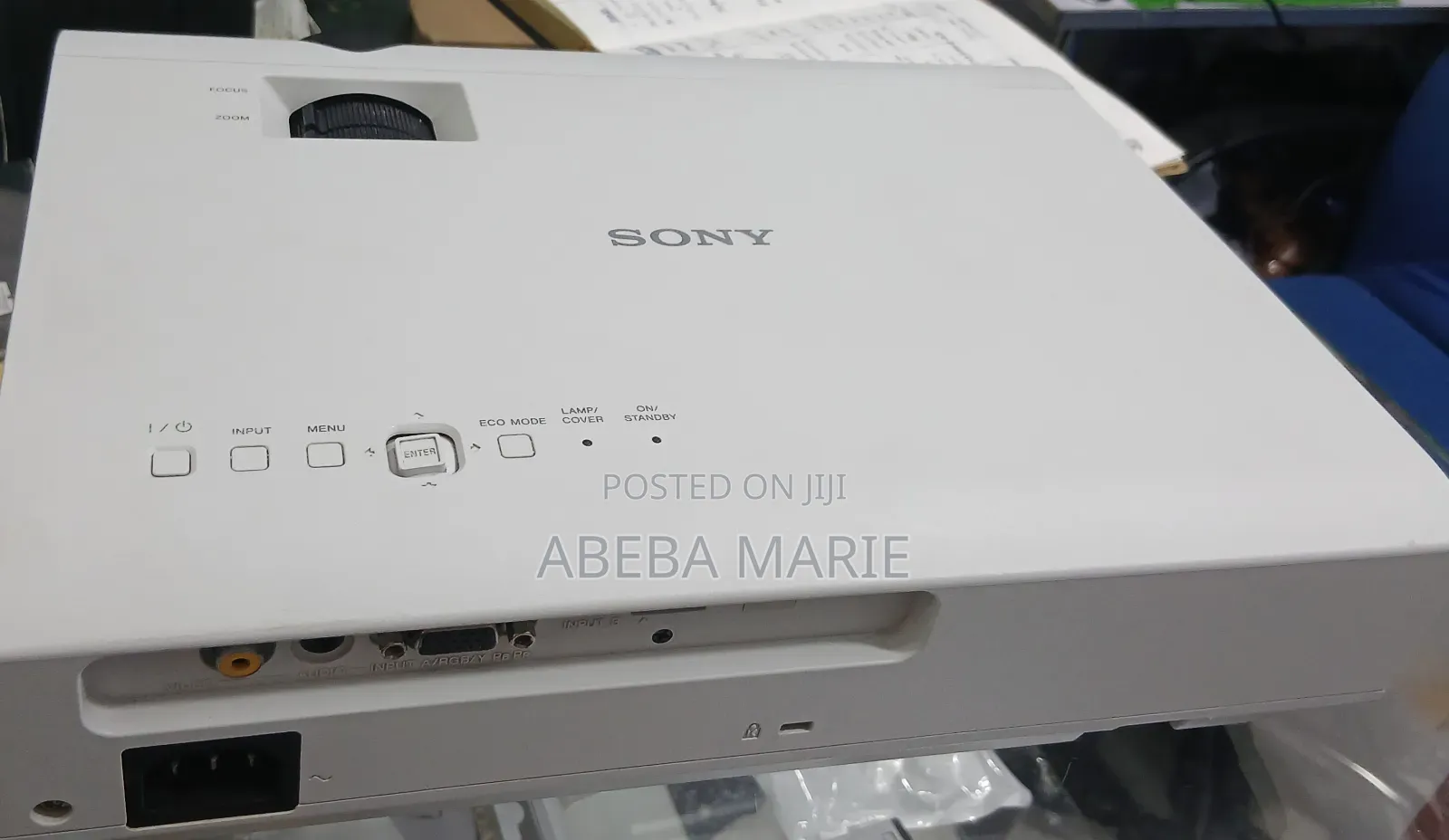 Brand New Sony Projector Model Name VPL-Dx100 Hardware