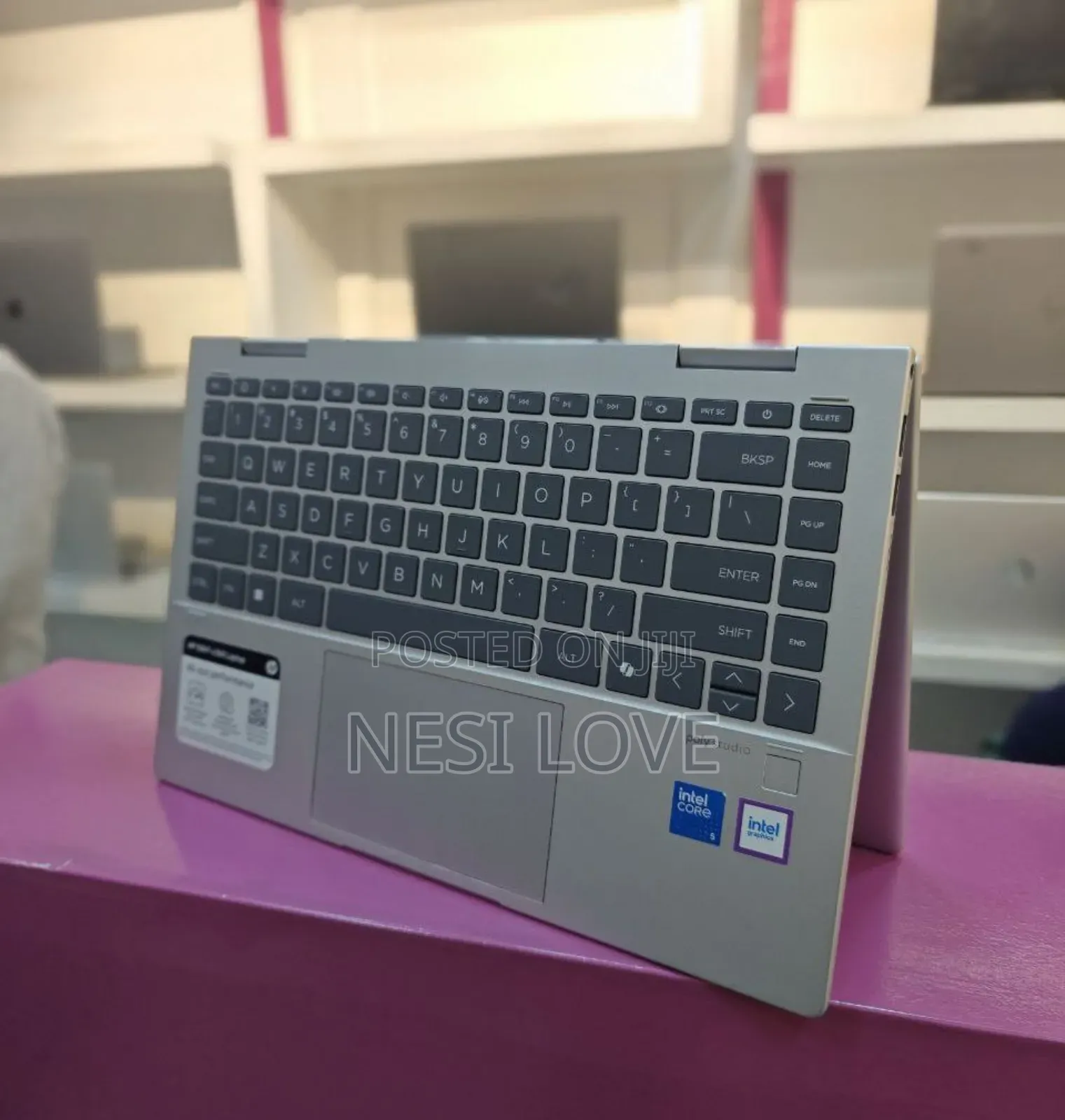 New Laptop HP Envy X360 8GB Intel Core I5 SSD 512GB