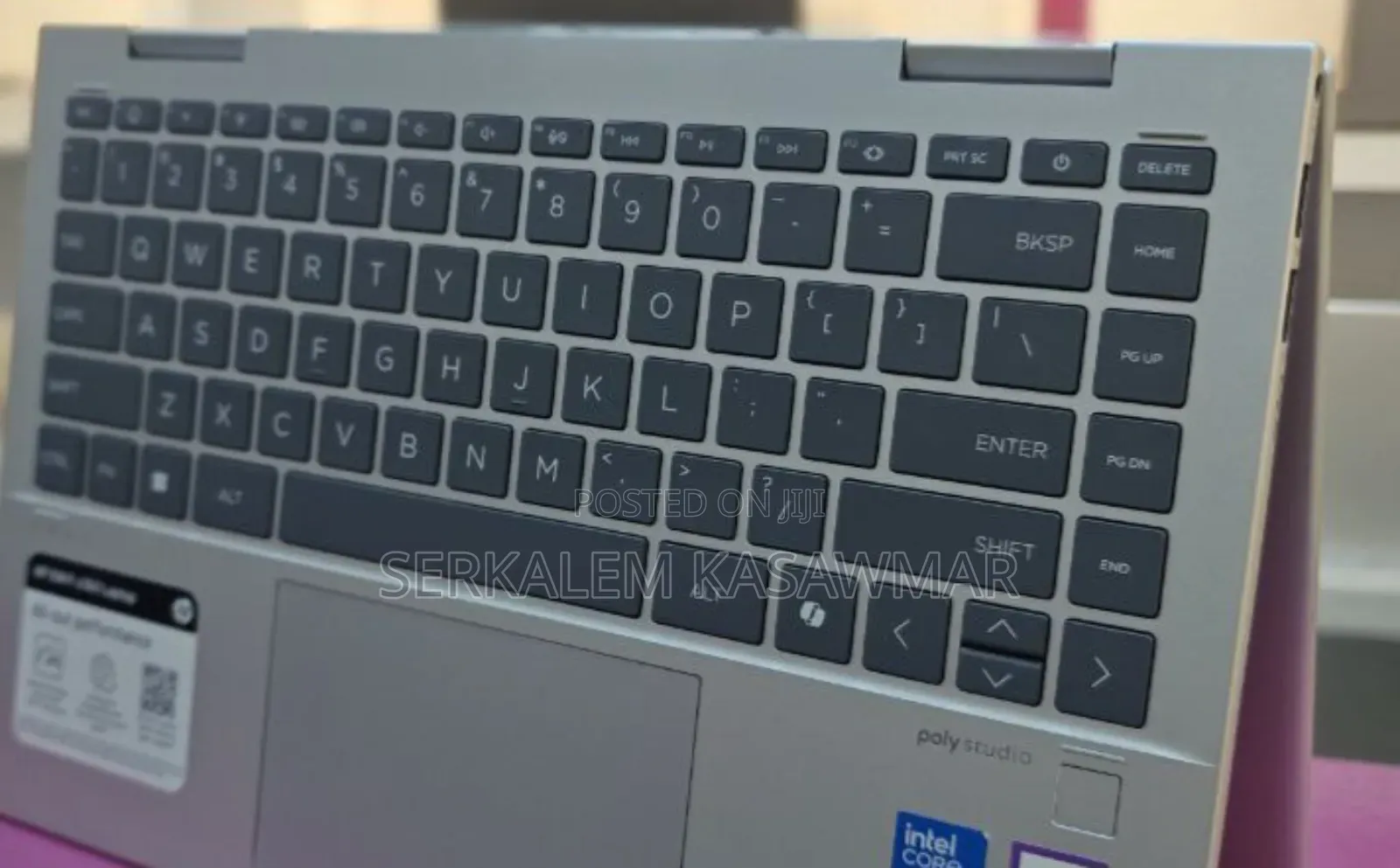 New Laptop HP Envy X360 8GB Intel Core I5 SSD 512GB