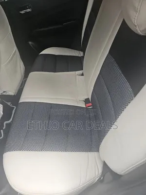 Suzuki Swift 2022 White