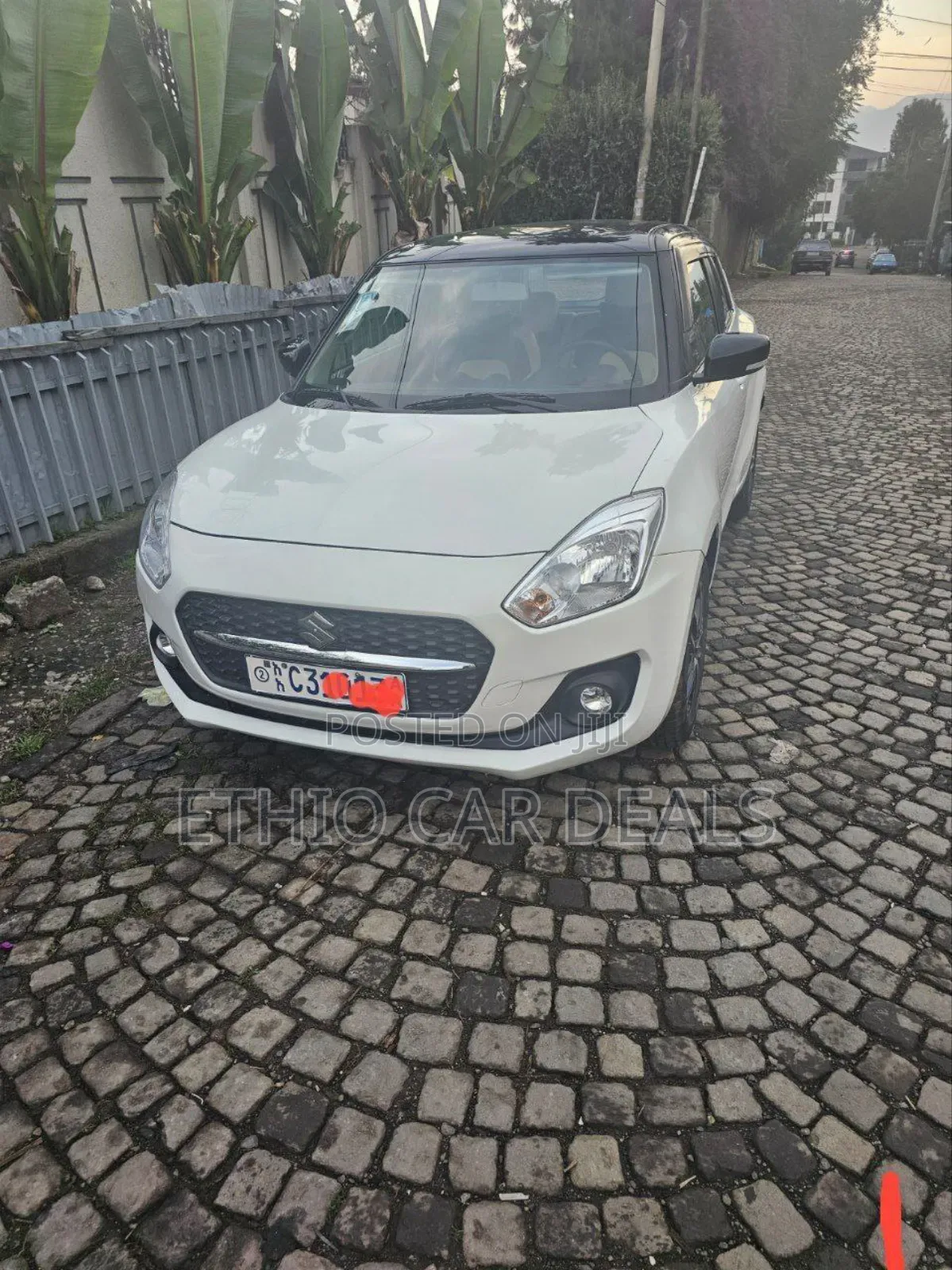 Suzuki Swift 2022 White
