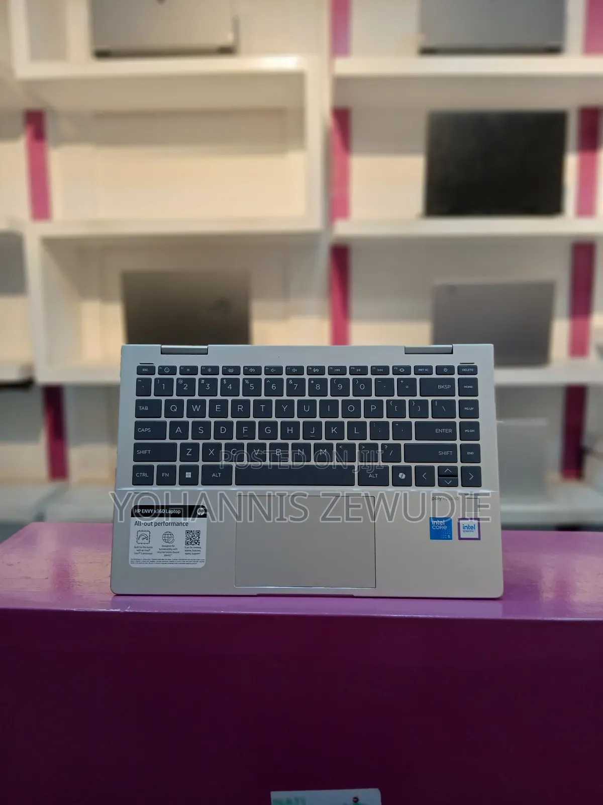 New Laptop HP Envy X360 8GB Intel Core Ultra 5 SSD 512GB