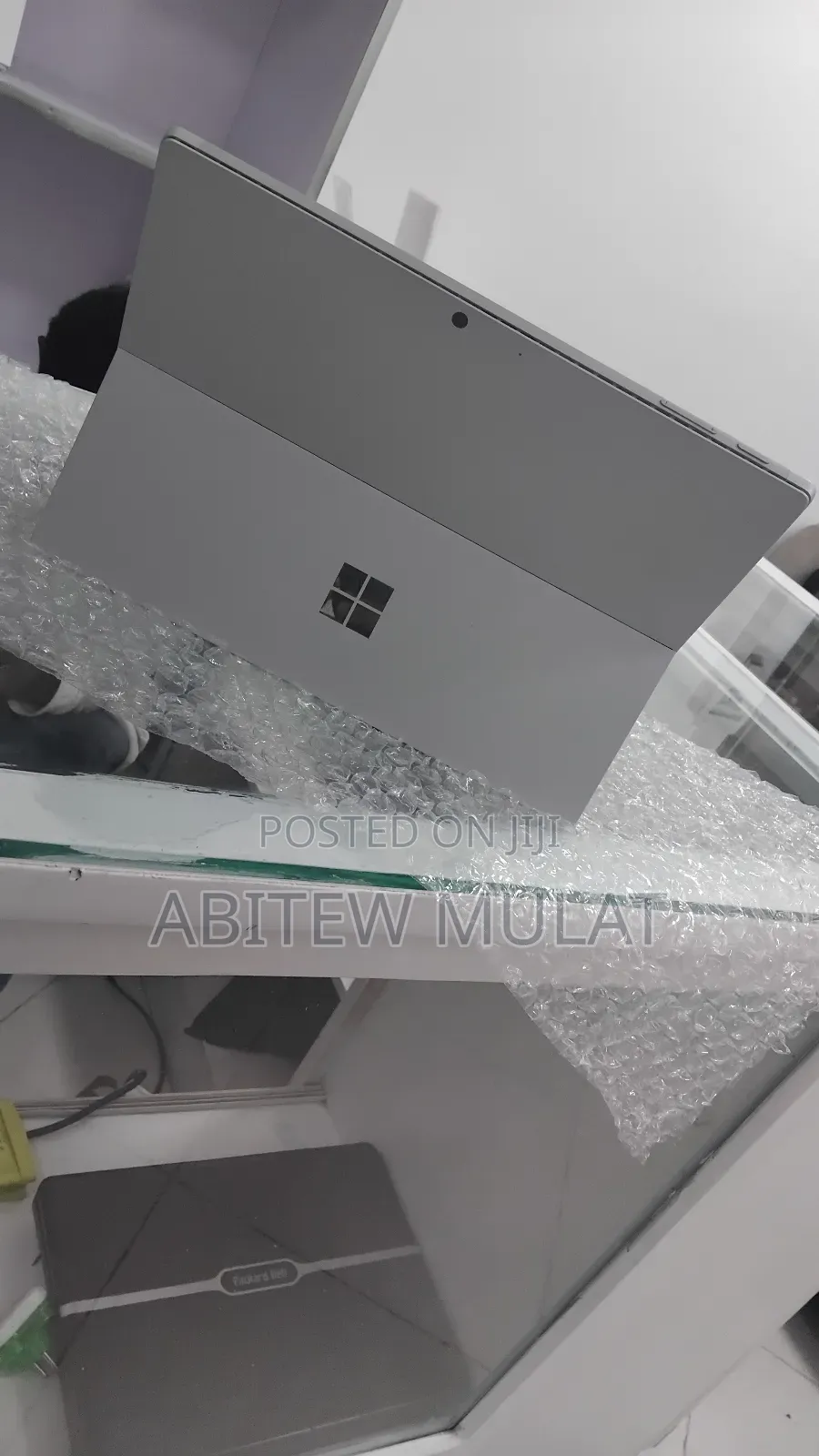 New Laptop Microsoft Surface Pro 6 8GB Intel Core I7 SSD 256GB