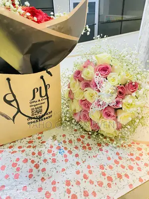 Flower Bouquet Gift