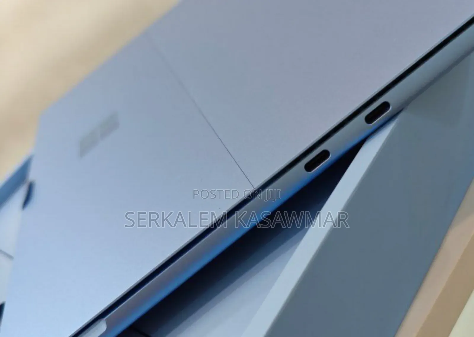 New Microsoft Surface Pro 11th Edition, a Copilot+ PC 16GB SSD 512GB