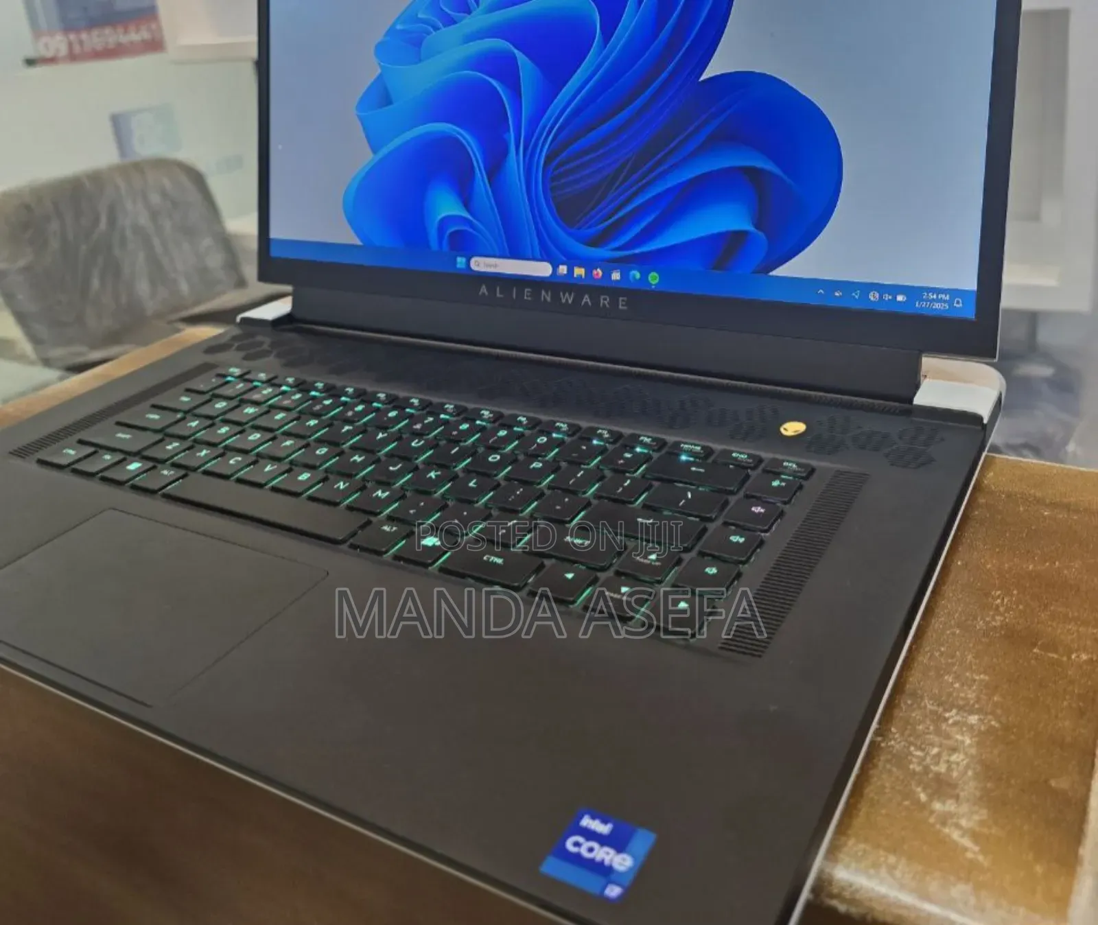 New Laptop Alienware M17x R2 32GB Intel Core I7 SSD 1T